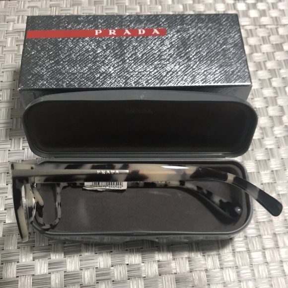 Authentic Prada men Frame - Picture 4 of 8